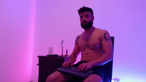 Snapshot of max_xl_ chatting on 12-15-24, 12:07 max_xl_ online show from 12-15-24, 12:07