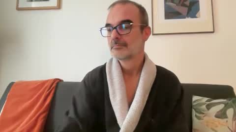 Max Mikado online show from 11-11-25, 01:55