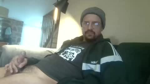 maxhorn591 online show from 11-21-25, 12:59