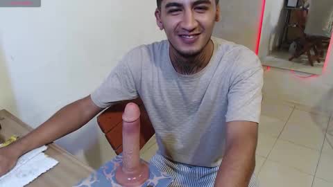 maxi dick online show from 03-20-26, 12:10