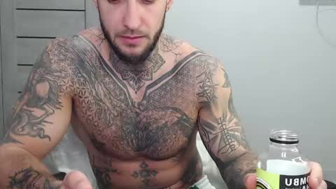 Snapshot of maxi_foxxx chatting on 05-04-26, 08:32 Maximus Fox online show from 05-04-26, 08:32