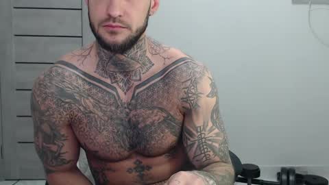 Snapshot of maxi_foxxx chatting on 05-07-26, 07:14 Maximus Fox online show from 05-07-26, 07:14