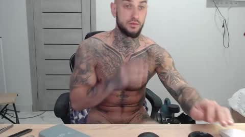 Snapshot of maxi_foxxx chatting on 06-01-26, 05:31 Maximus Fox online show from 06-01-26, 05:31