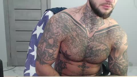 Snapshot of maxi_foxxx chatting on 06-07-26, 04:49 Maximus Fox online show from 06-07-26, 04:49