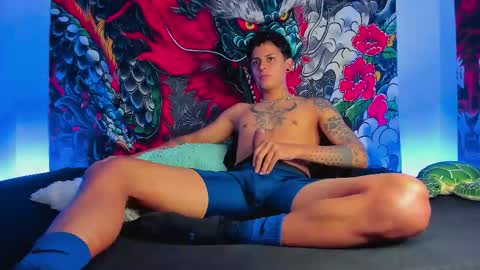 Maxi online show from 10-31-25, 06:25