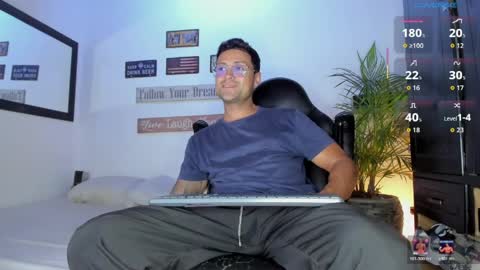 MAXI      online show from 04-07-26, 10:09