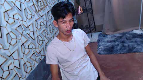 Reyn online show from 02-16-25, 01:49