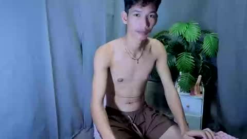 Reyn online show from 10-18-25, 11:55