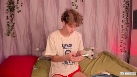 Snapshot of maxim_burn chatting on 10-13-25, 01:55 maxim burn online show from 10-13-25, 01:55