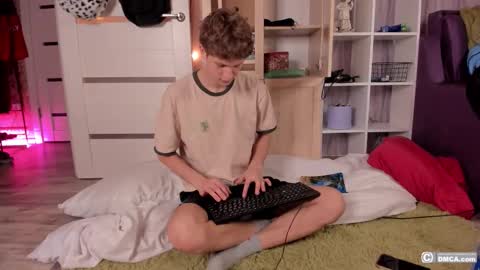 maxim burn online show from 02-26-26, 09:25