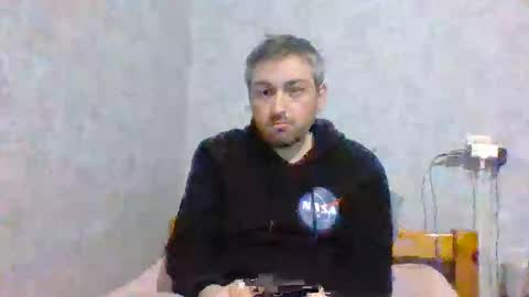 Snapshot of maximefrxx chatting on 01-20-25, 07:04 Maxime online show from 01-20-25, 07:04