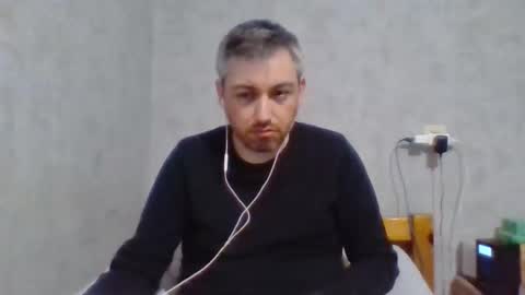 Snapshot of maximefrxx chatting on 04-11-26, 10:25 Maxime online show from 04-11-26, 10:25