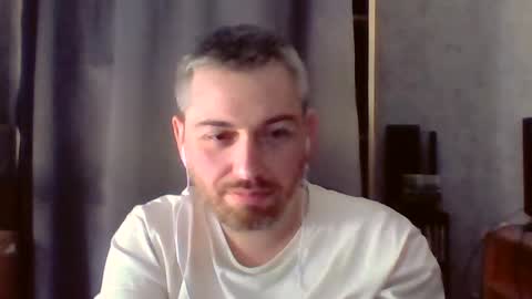 Maxime online show from 06-19-26, 04:11
