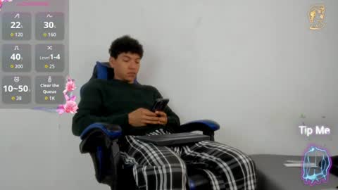 Maximiliano online show from 06-13-26, 12:36