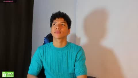 Maximiliano online show from 07-23-26, 01:09