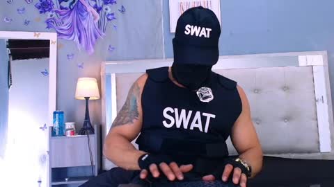 Maximiliano online show from 05-27-26, 06:38