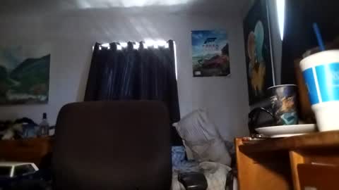 maximillianpayan95 online show from 06-27-26, 07:41