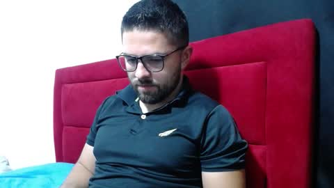 maximo_2000 online show from 10-28-25, 11:51