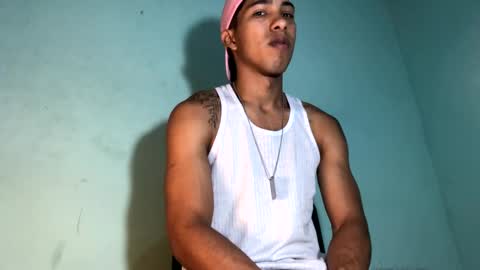 Maximo Aron Vega online show from 01-27-25, 01:48