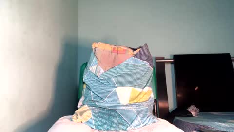 Maximo Aron Vega online show from 02-12-25, 07:13