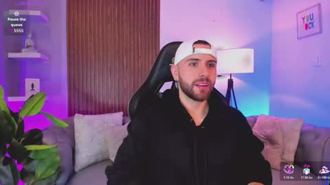 Maximo Wolf online show from 02-03-26, 08:25