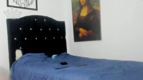 MaximoHernandez online show from 04-21-26, 03:57