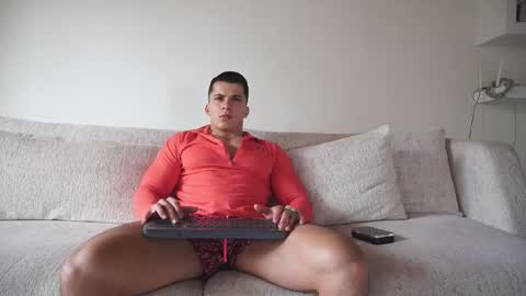 Sebastian online show from 10-11-25, 09:13