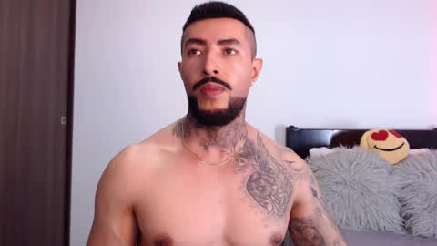 Snapshot of maximus_golden chatting on 03-11-25, 03:16 Independent Model online show from 03-11-25, 03:16