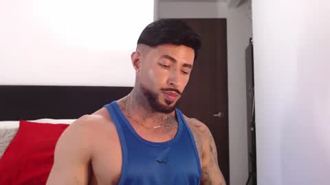 Independent Model online show from 06-12-26, 04:22