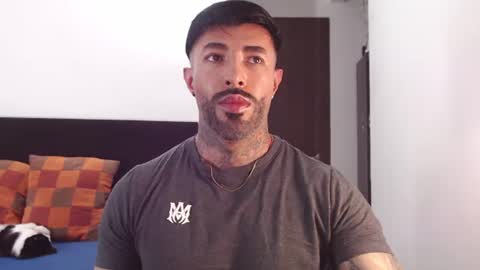 Independent Model online show from 07-30-26, 04:22