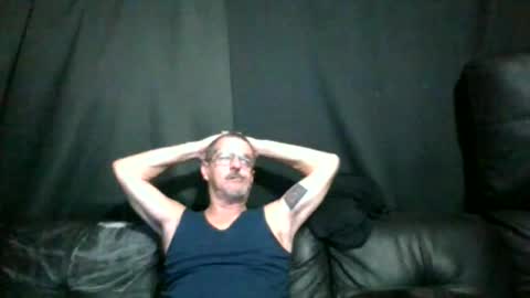 Snapshot of maximus_oreally chatting on 01-08-26, 10:28 Max online show from 01-08-26, 10:28