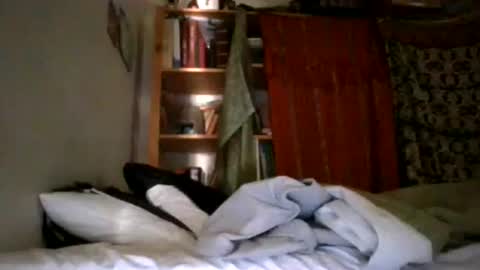 Snapshot of maximus_oreally chatting on 04-25-26, 01:08 Max online show from 04-25-26, 01:08