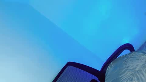 Snapshot of maxinelove1 chatting on 12-10-24, 01:32 Maxinesexy online show from 12-10-24, 01:32