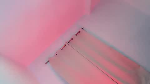 Snapshot of maxinelove1 chatting on 02-22-25, 03:25 Maxinesexy online show from 02-22-25, 03:25