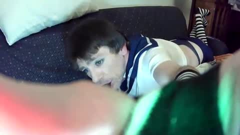 maxjr8008 online show from 09-10-25, 09:09