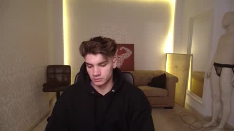 MaxKaiden online show from 03-01-25, 05:09