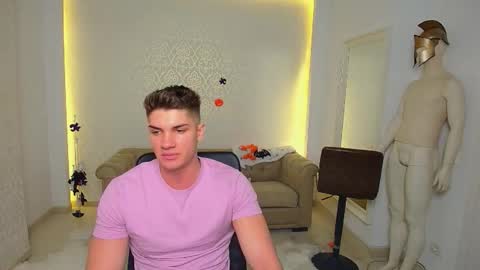 MaxKaiden online show from 10-26-25, 05:46