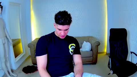 MaxKaiden online show from 02-13-26, 06:09