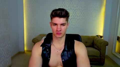 Snapshot of maxkaiden chatting on 05-13-26, 05:38 MaxKaiden online show from 05-13-26, 05:38
