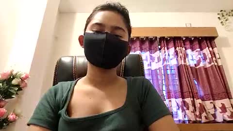 Snapshot of maxladycox chatting on 12-04-25, 06:34 Dorea online show from 12-04-25, 06:34