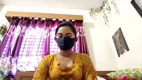 Snapshot of maxladycox chatting on 12-21-25, 07:48 Dorea online show from 12-21-25, 07:48