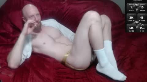 MaxRouger online show from 04-10-26, 03:56