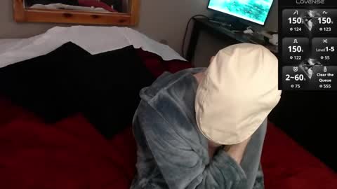 MaxRouger online show from 04-17-26, 02:53