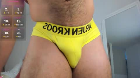 Max online show from 09-30-25, 10:48