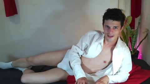 Max online show from 02-01-25, 03:30