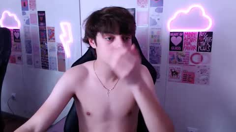 Max online show from 03-08-26, 06:55