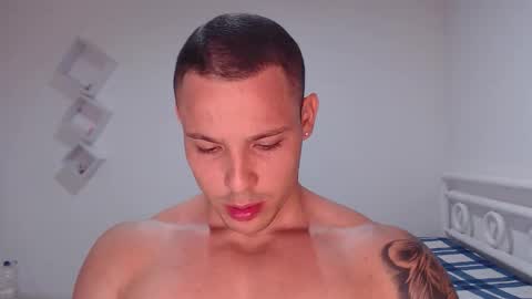 Snapshot of maxwel949813 chatting on 03-02-26, 07:59 Max online show from 03-02-26, 07:59