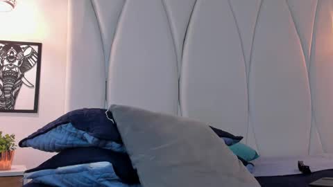 MAX online show from 03-04-25, 02:06