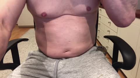 Max online show from 01-20-25, 05:37