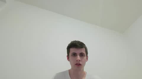 Snapshot of maxxcool12 chatting on 05-19-26, 10:05 maxxcool12 online show from 05-19-26, 10:05